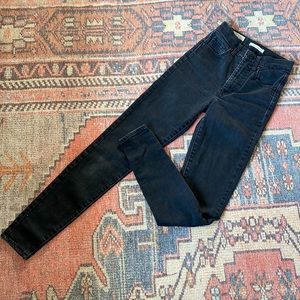 Levi’s Premium Black Skinny Jeans Women’s 24